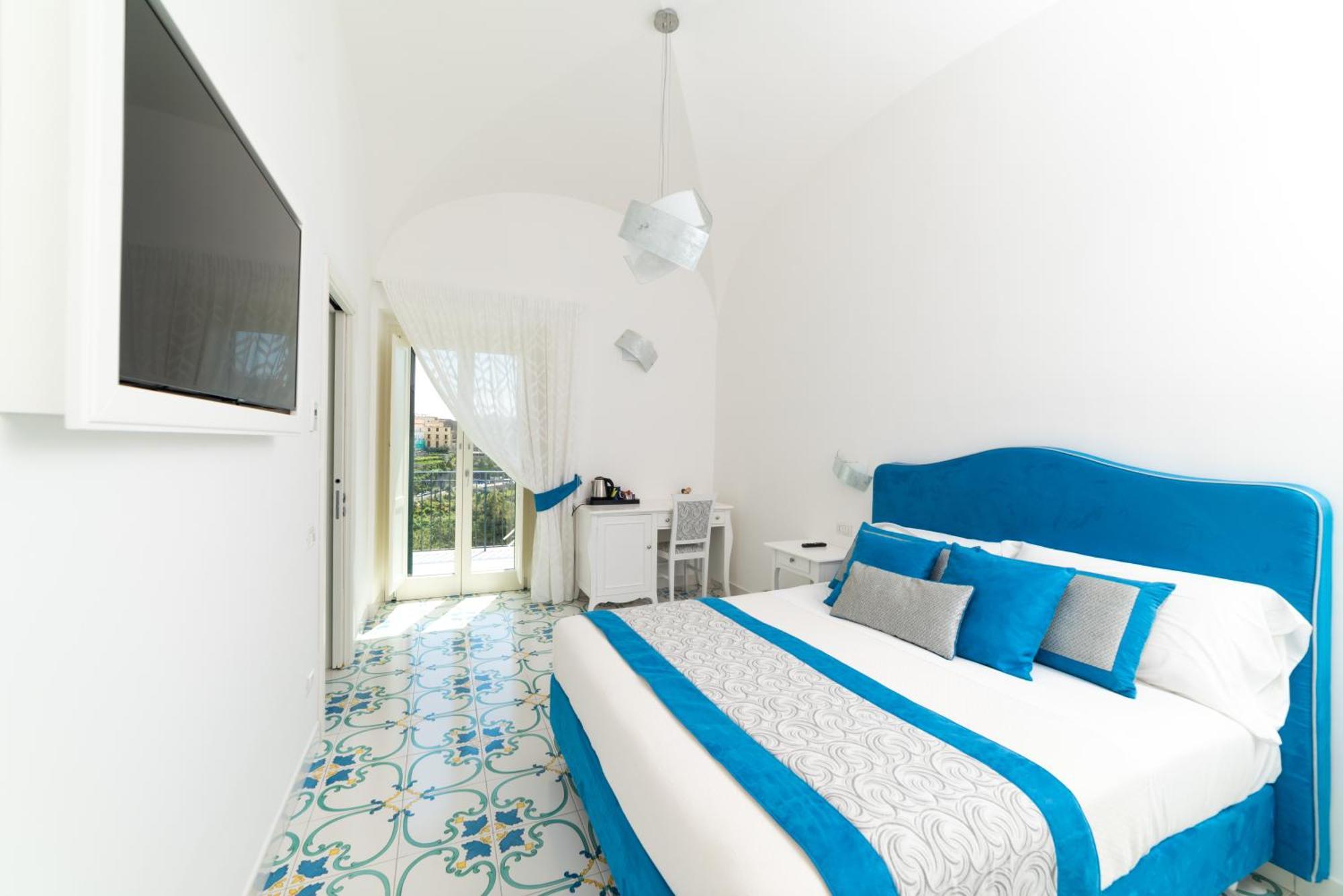 Suites In The Amalfi Coast - Guesthouse With Terrace Near Amalfi - Breathtaking View Of Ravello Scala Bagian luar foto